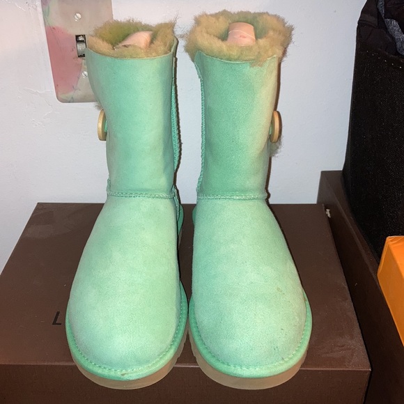 Mint green Uggs - Picture 2 of 4